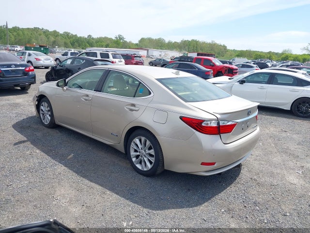 Lexus Es