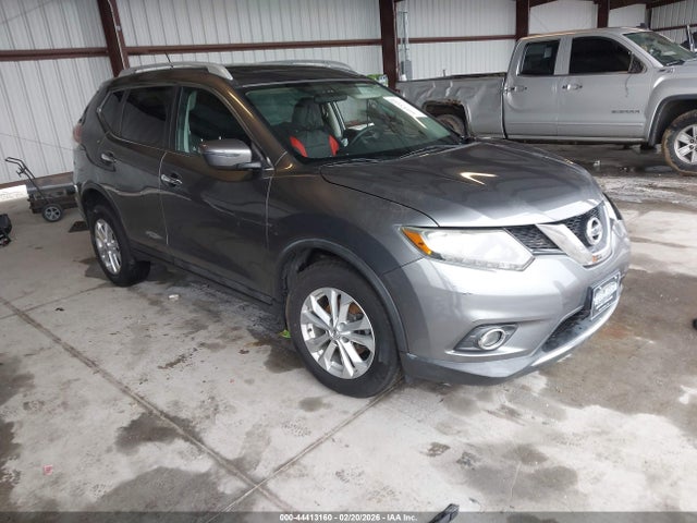 Salvage Nissan Rogue Image