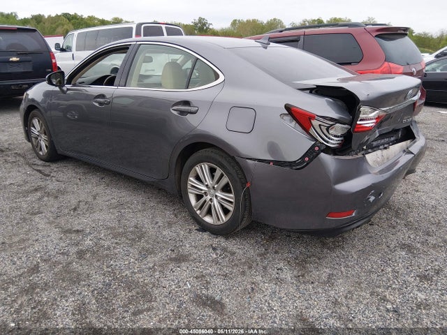 Lexus Es