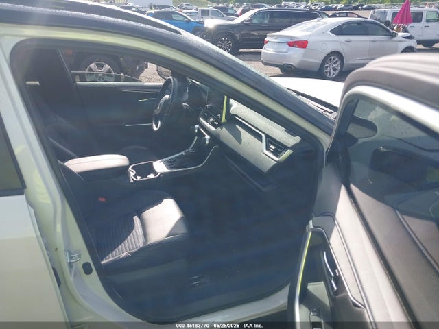 Toyota RAV4 Xse
