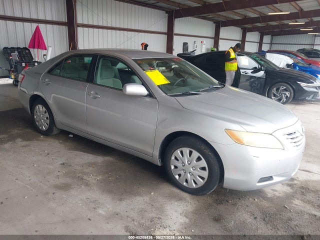 Salvage Toyota Camry Image