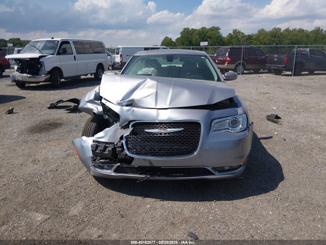 Chrysler 300 Limited