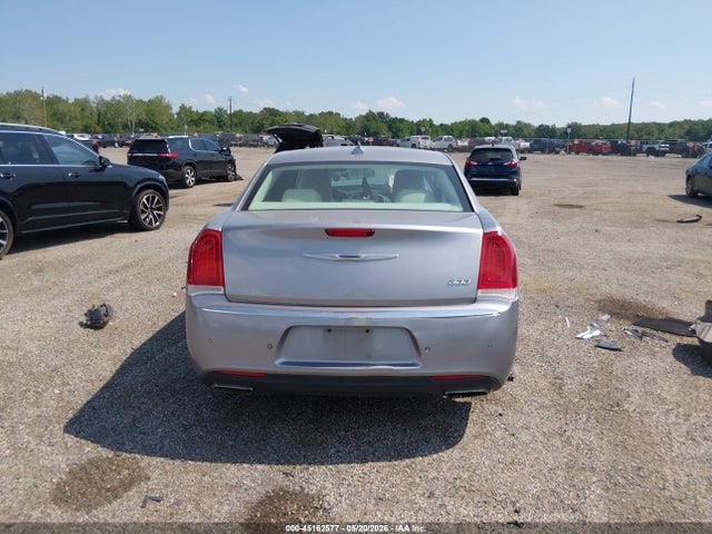Chrysler 300 Limited