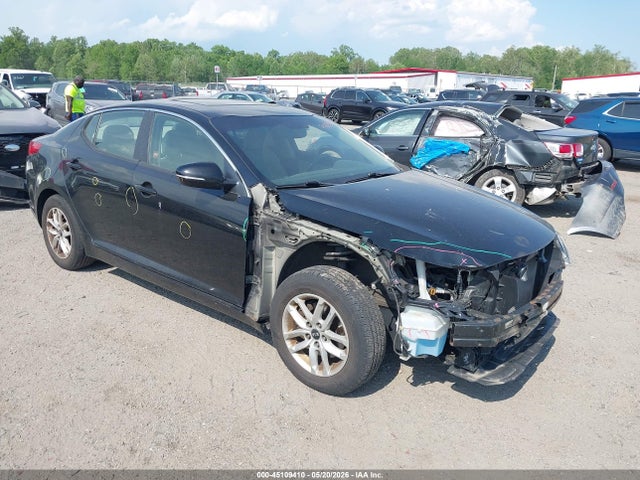 Salvage Kia Optima Image