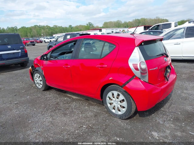 Toyota Prius c Two
