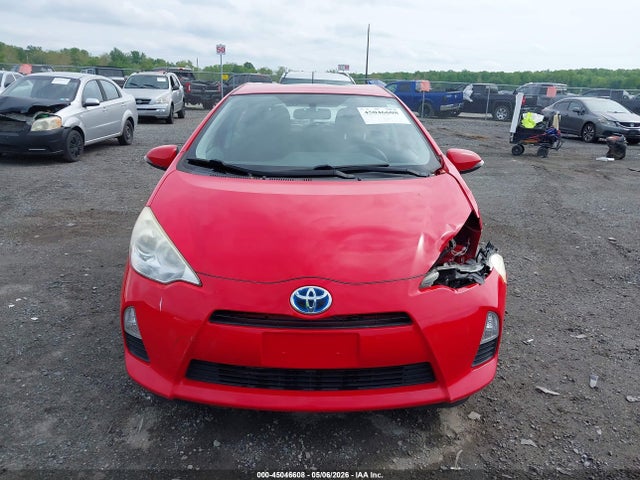 Toyota Prius c Two