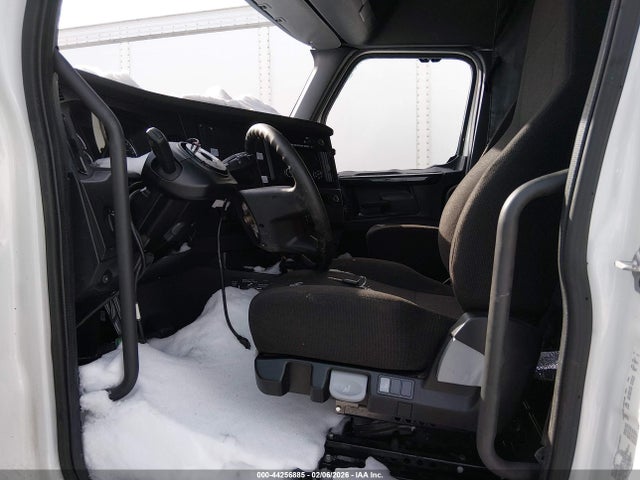 Freightliner New Cascadia 126