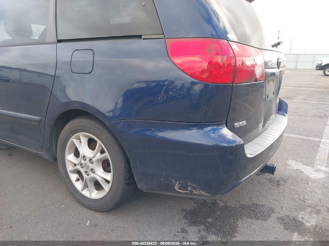 Toyota Sienna Xle