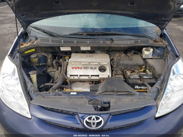 Toyota Sienna Xle