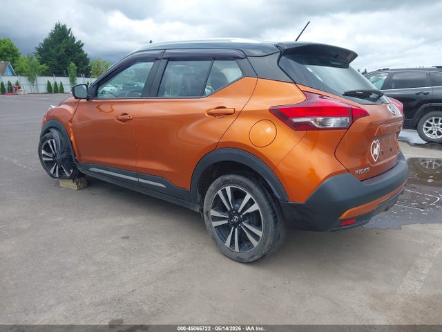 Nissan Kicks Sr
