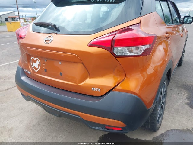 Nissan Kicks Sr