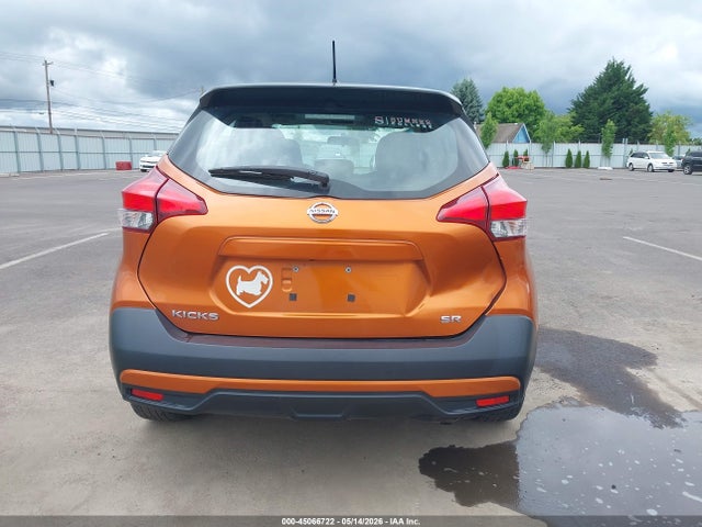 Nissan Kicks Sr