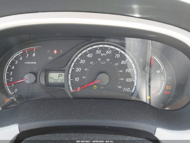 Toyota Sienna Le V6 8 Passenger