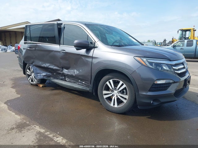Salvage Honda Pilot Image