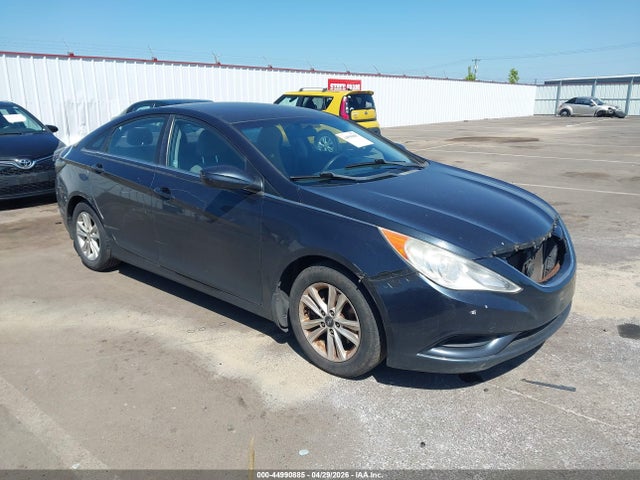 Salvage Hyundai SONATA Image
