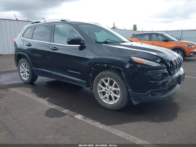 Salvage Jeep Cherokee Image