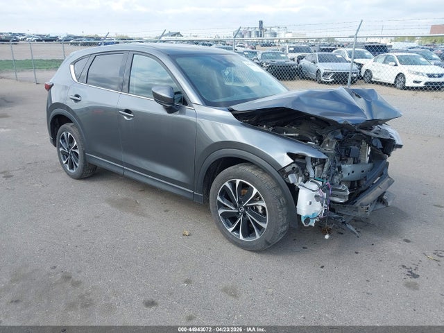 Salvage Mazda Cx Image