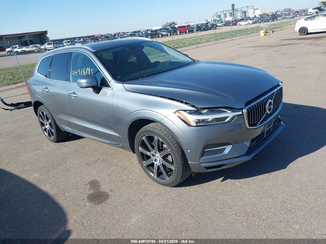 Salvage Volvo XC60 Image