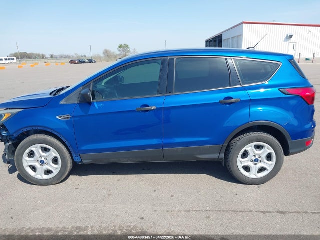 Ford Escape S