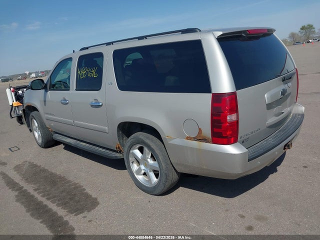 Chevrolet Suburban 1500 Ltz