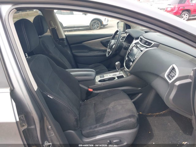 Nissan Murano Sv