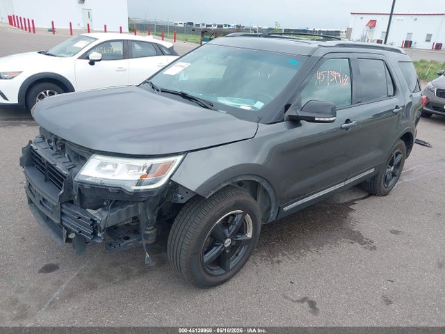 Ford Explorer Xlt