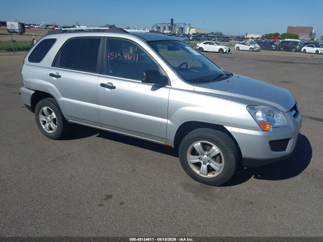 Salvage Kia Sportage Image