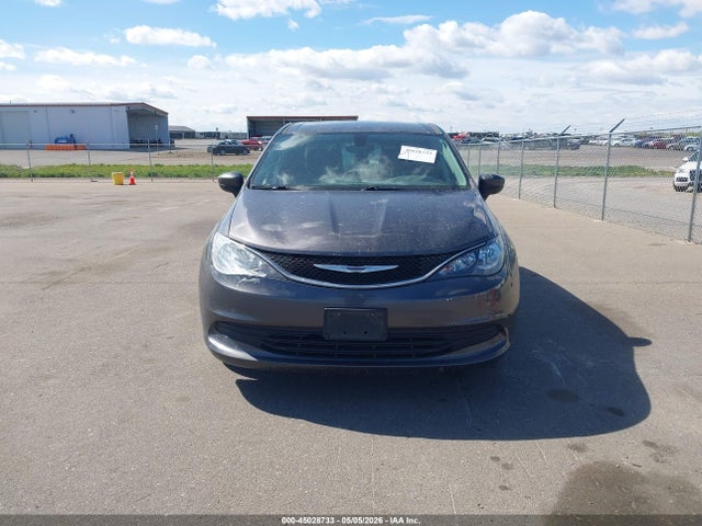 Chrysler Pacifica Touring