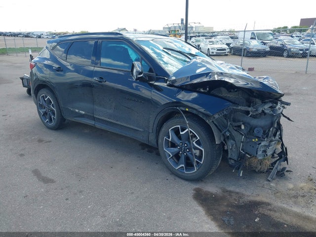 Salvage Chevrolet Blazer Image