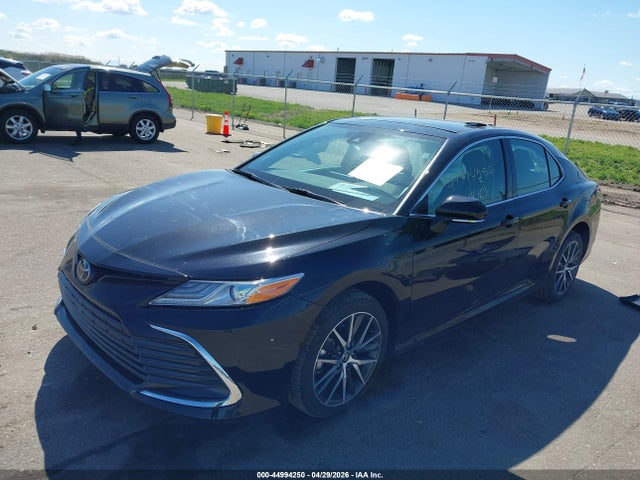Toyota Camry Xle Awd