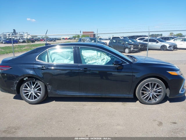 Toyota Camry Xle Awd