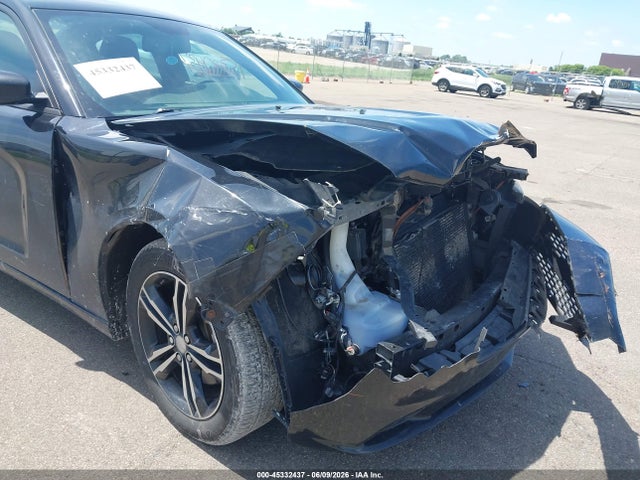 Dodge Charger Sxt