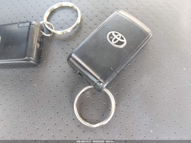 Toyota Prius Touring