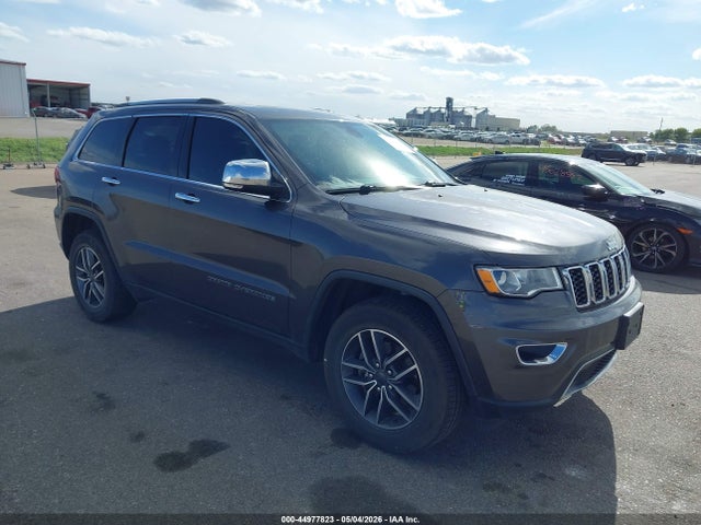 Salvage Jeep Grand Cherokee Image