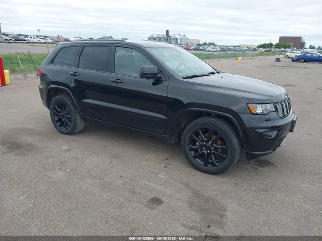Salvage Jeep Grand Cherokee Image
