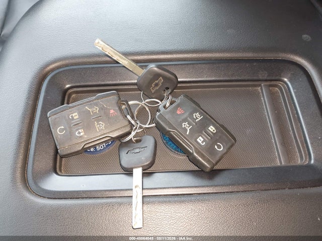 Chevrolet Suburban Lt