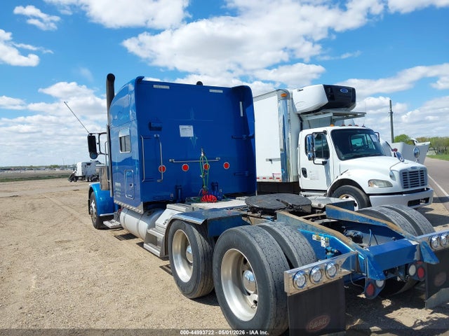 Peterbilt 389