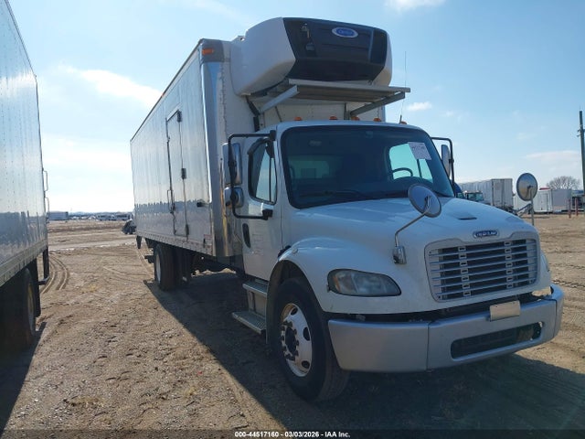 Salvage Freightliner M2 106 Image