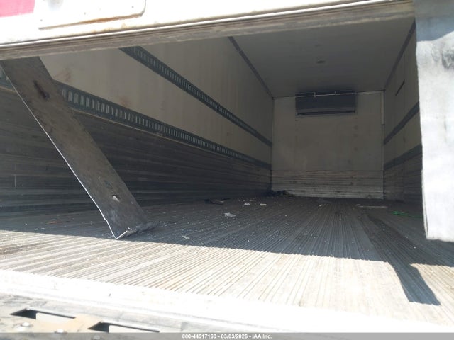 Freightliner M2 106