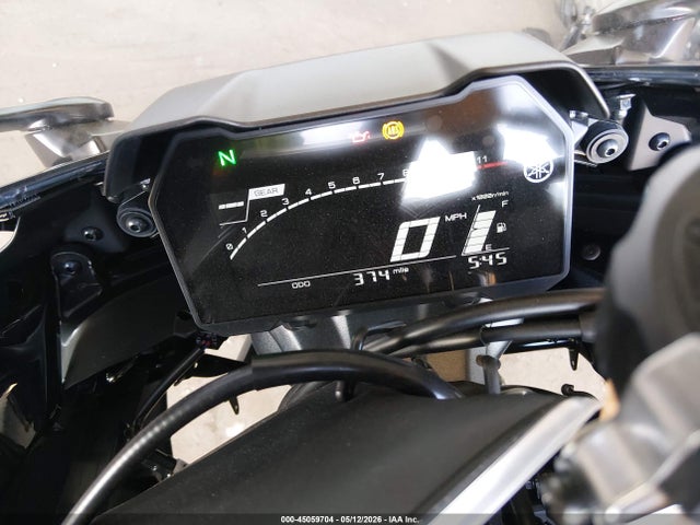 Yamaha Yzfr7