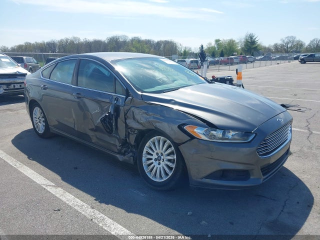 Salvage Ford Fusion Image