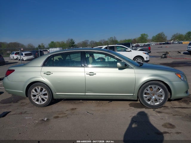 Toyota Avalon Xls