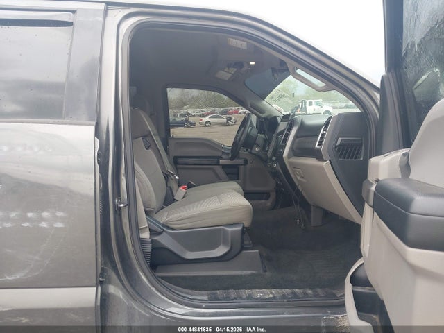 Ford F-250 Xlt