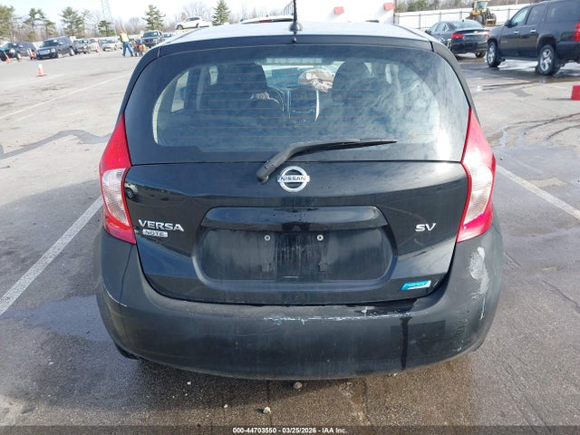 Nissan Versa