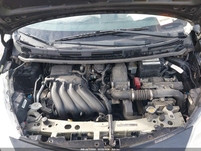 Nissan Versa
