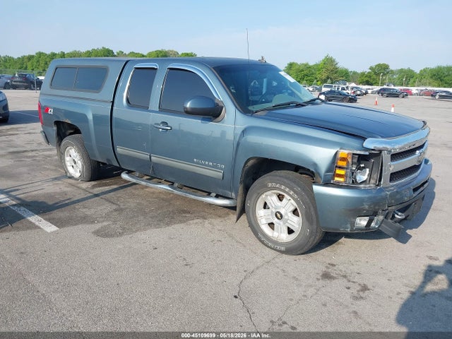 Salvage Chevrolet Silverado 1500 Image