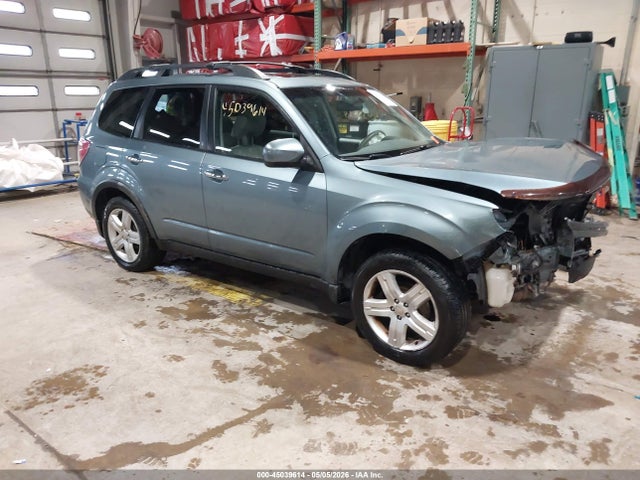 Salvage Subaru Forester Image