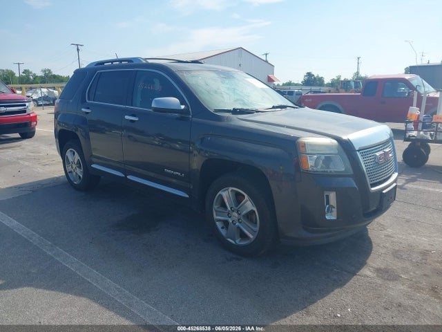 Salvage GMC Terrain Image