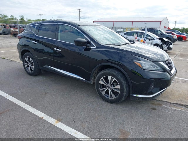Salvage Nissan Murano Image
