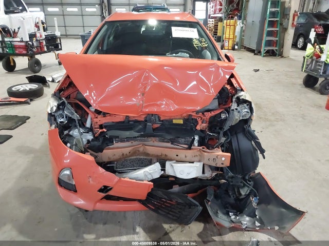Toyota Prius c Three